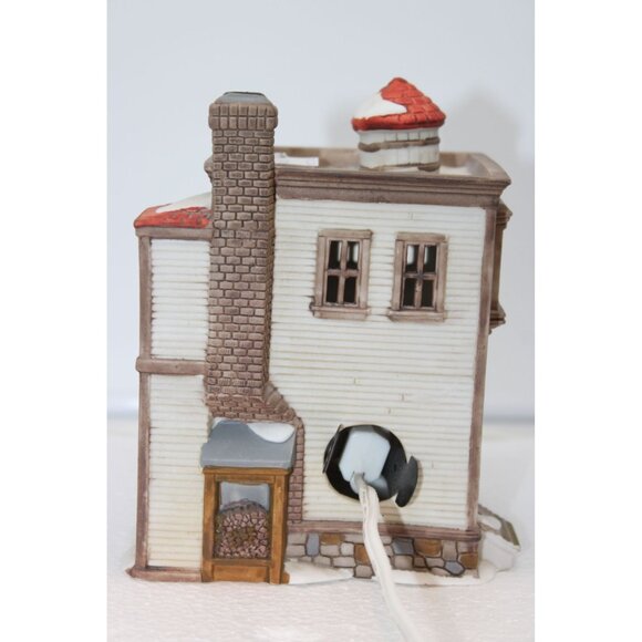 Dept 56 New England Village - Ben's Barbershop - Picture 3 of 5